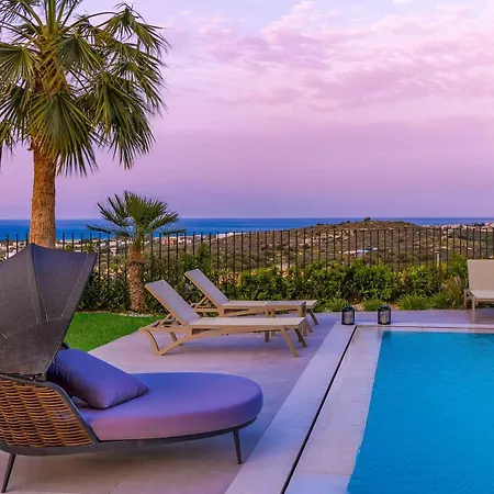 Villa Kamelia 3 *